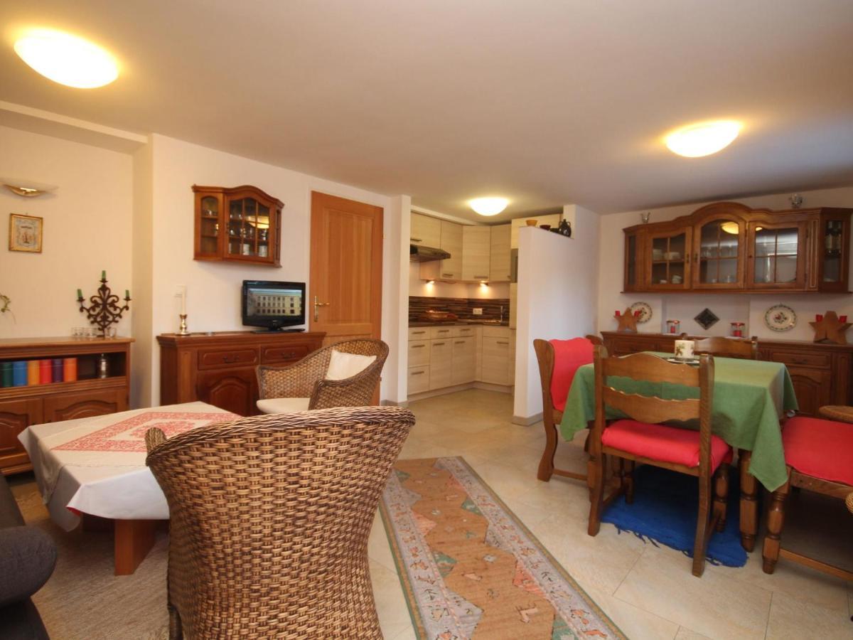 Apartment Near The Hahnenkamm Cable Car Kitzbühel Exteriér fotografie