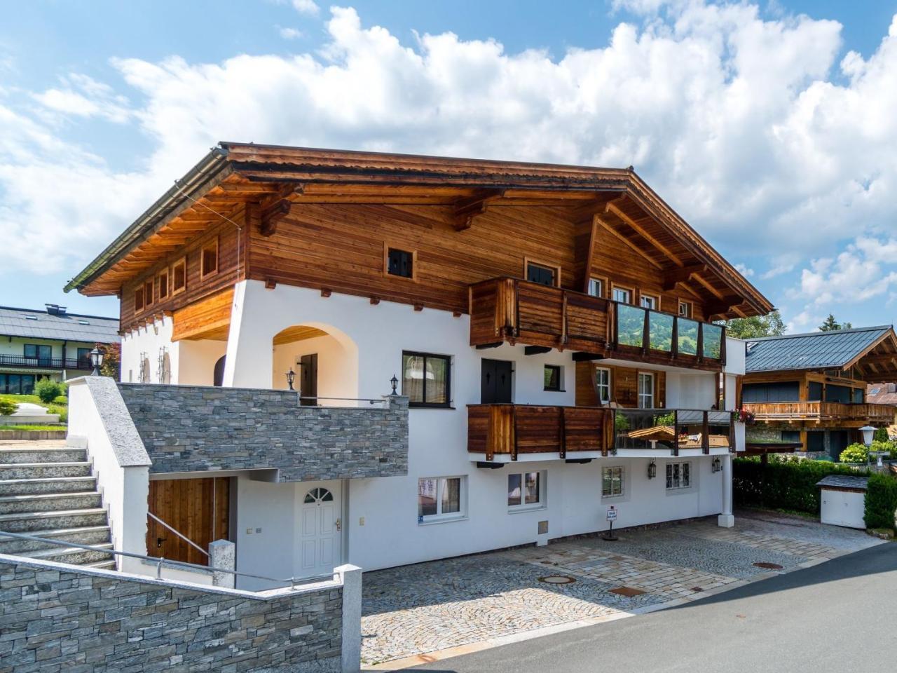 Apartment Near The Hahnenkamm Cable Car Kitzbühel Exteriér fotografie